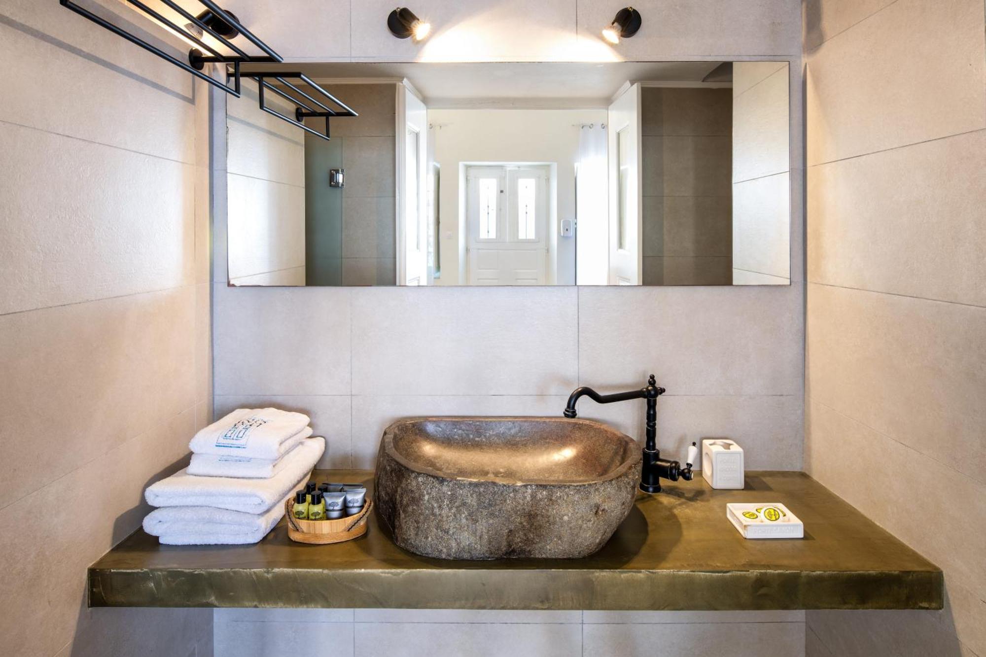 Day One Fira Mansion Apartment Ngoại thất bức ảnh