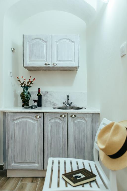 Day One Fira Mansion Apartment Ngoại thất bức ảnh